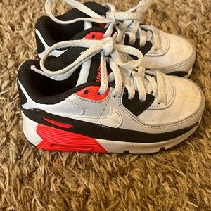 Toddler boys Nike air!